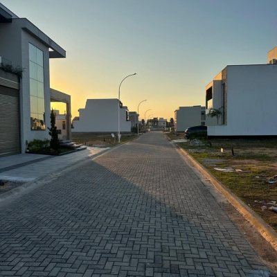 Terreno Comercial/Residencial com 150m², no bairro Jardim Santa Catarina em Biguaçu