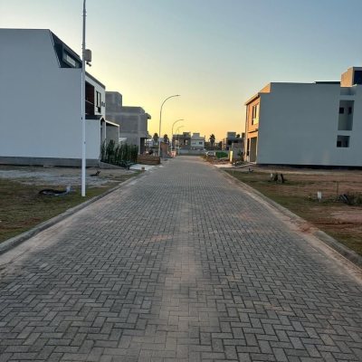 Terreno Comercial/Residencial com 150m², no bairro Jardim Santa Catarina em Biguaçu