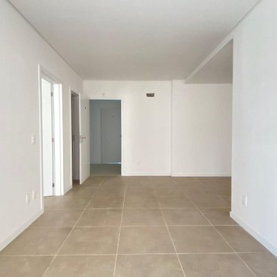 Apartamentos com 83m², 1 quarto, 1 garagem, no bairro Ingleses em Florianópolis