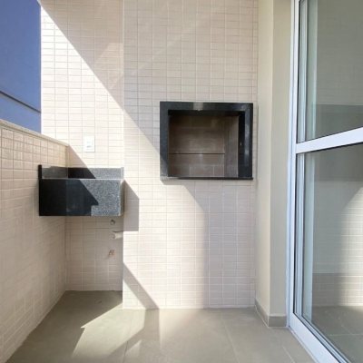 Apartamentos com 83m², 1 quarto, 1 garagem, no bairro Ingleses em Florianópolis