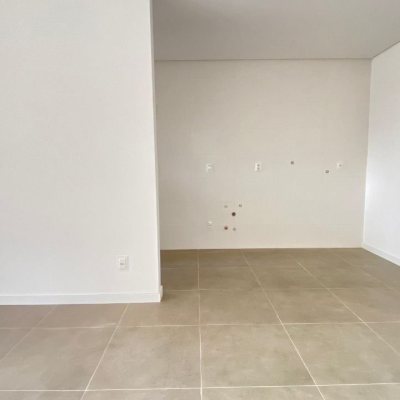 Apartamentos com 83m², 1 quarto, 1 garagem, no bairro Ingleses em Florianópolis