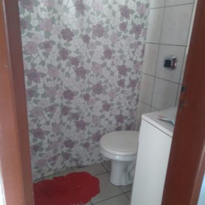 Casa Residencial com 42m², 2 quartos, 6 garagens, no bairro Vargem Grande em Florianópolis