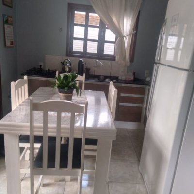 Casa Residencial com 42m², 2 quartos, 6 garagens, no bairro Vargem Grande em Florianópolis