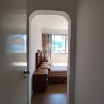 Apartamentos com 49m², 1 quarto, no bairro Centro em Florianópolis