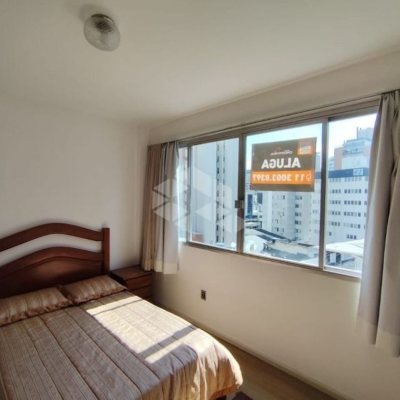 Apartamentos com 49m², 1 quarto, no bairro Centro em Florianópolis