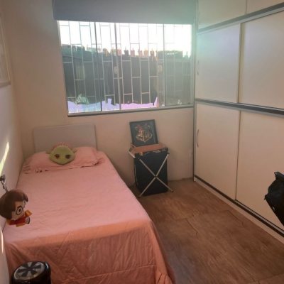 Casa Residencial com 122m², 3 quartos, 4 garagens, no bairro Fazenda Santo Antônio em São José