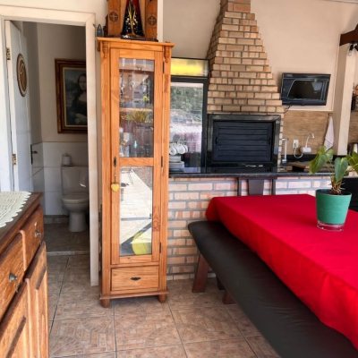 Casa Residencial com 122m², 3 quartos, 4 garagens, no bairro Fazenda Santo Antônio em São José