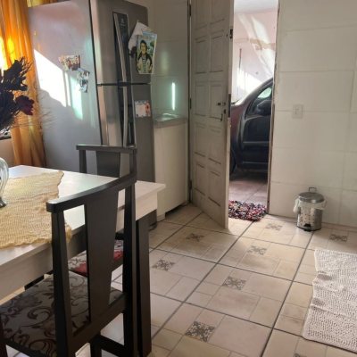 Casa Residencial com 122m², 3 quartos, 4 garagens, no bairro Fazenda Santo Antônio em São José