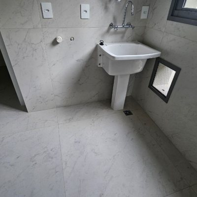 Cobertura com 167m², 3 quartos, 3 suítes, 3 garagens, no bairro Cacupé em Florianópolis