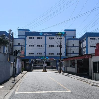 Terreno Comercial/Residencial com 300m², no bairro Barreiros em São José