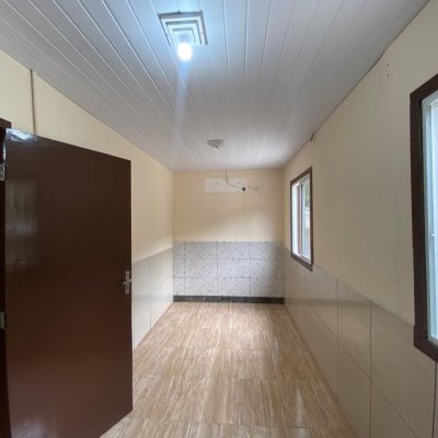 Casa Residencial com 120m², 2 quartos, 2 garagens, no bairro Ribeirão Da Ilha em Florianópolis