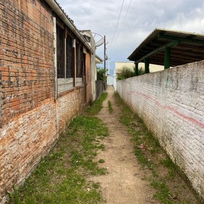 Casa Residencial com 120m², 2 quartos, 2 garagens, no bairro Ribeirão Da Ilha em Florianópolis