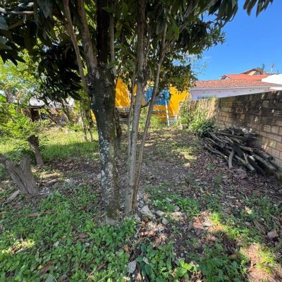 Terreno Comercial/Residencial com 300m², no bairro Jardim Eldorado em Palhoça