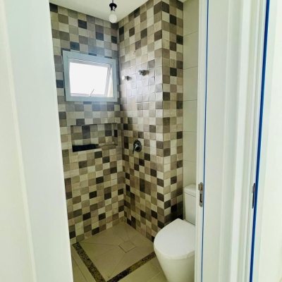 Casa Residencial com 181m², 4 quartos, 4 suítes, 2 garagens, no bairro Ingleses do Rio Vermelho em Florianópolis