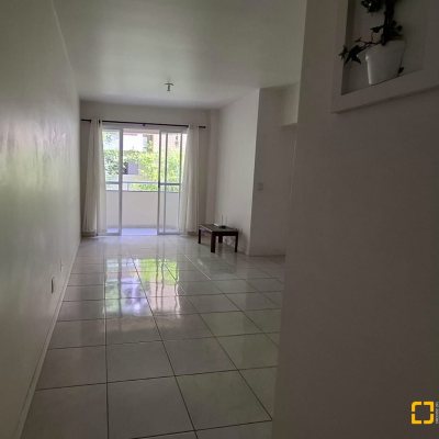 Apartamentos com 65m², 2 quartos, 1 garagem, no bairro Córrego Grande em Florianópolis