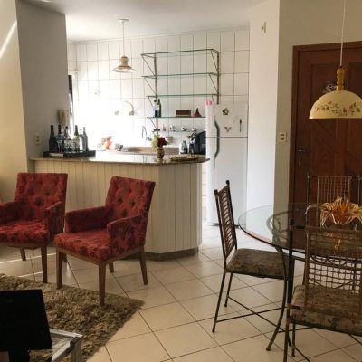 Apartamentos com 49m², 1 quarto, 1 garagem, no bairro Centro em Florianópolis