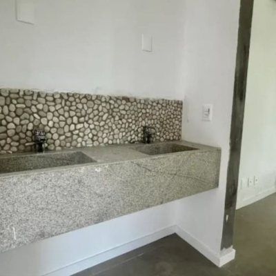 Casa Residencial com 512m², 6 quartos, 6 suítes, 4 garagens, no bairro Campeche em Florianópolis