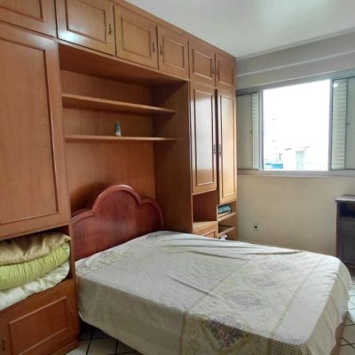 Apartamentos com 92m², 3 quartos, no bairro Centro em Florianópolis