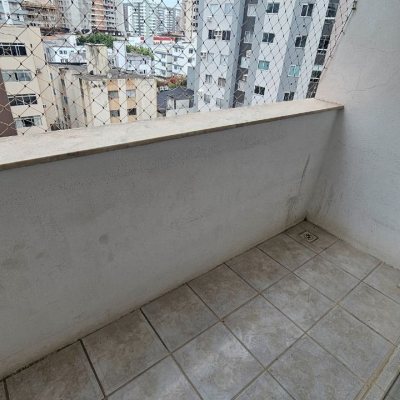 Apartamentos com 63m², 2 quartos, 1 garagem, no bairro Kobrasol em São José