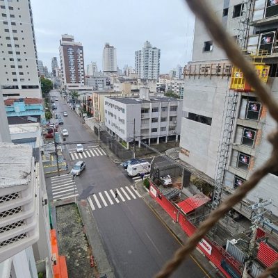 Apartamentos com 63m², 2 quartos, 1 garagem, no bairro Kobrasol em São José