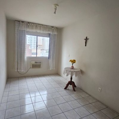 Apartamentos com 63m², 2 quartos, 1 garagem, no bairro Kobrasol em São José