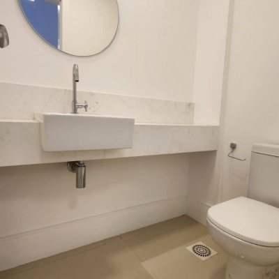 Apartamentos com 169m², 4 quartos, 4 suítes, 2 garagens, no bairro Centro em Florianópolis