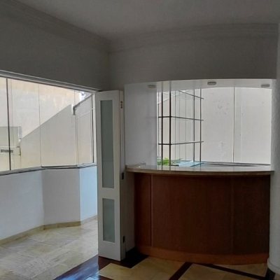 Apartamentos com 140m², 3 quartos, 1 suíte, 1 garagem, no bairro Agronômica em Florianópolis