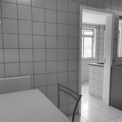 Apartamentos com 140m², 3 quartos, 1 suíte, 1 garagem, no bairro Agronômica em Florianópolis