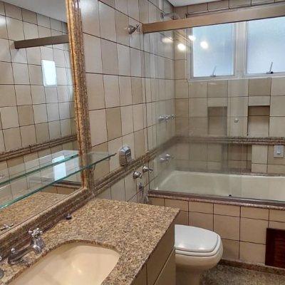 Apartamentos com 140m², 3 quartos, 1 suíte, 1 garagem, no bairro Agronômica em Florianópolis