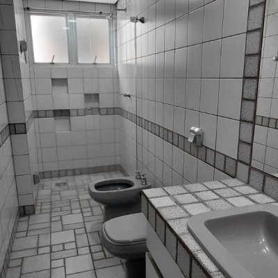 Apartamentos com 140m², 3 quartos, 1 suíte, 1 garagem, no bairro Agronômica em Florianópolis