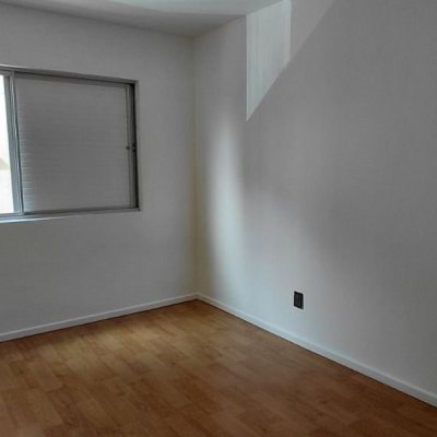 Apartamentos com 140m², 3 quartos, 1 suíte, 1 garagem, no bairro Agronômica em Florianópolis