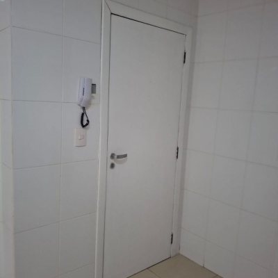 Apartamentos com 103m², 3 quartos, 1 suíte, 1 garagem, no bairro Campinas em São José