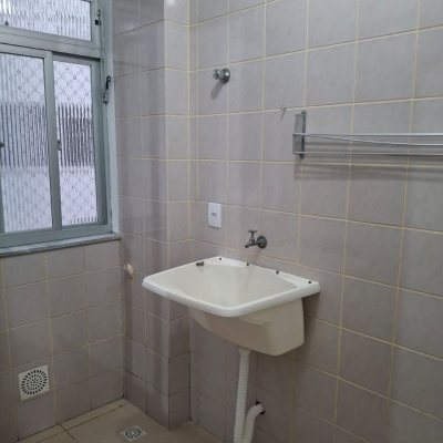Apartamentos com 103m², 3 quartos, 1 suíte, 1 garagem, no bairro Campinas em São José