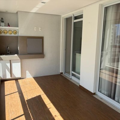 Apartamentos com 143m², 3 quartos, 3 suítes, 3 garagens, no bairro Campinas em São José