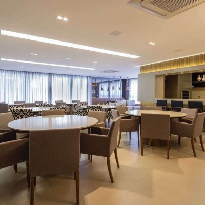 Apartamentos com 143m², 3 quartos, 3 suítes, 3 garagens, no bairro Campinas em São José