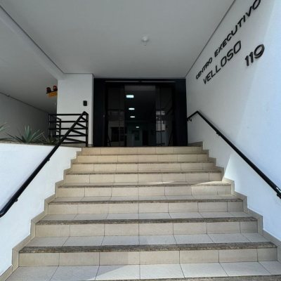 Sala com 31m², no bairro Centro em Florianópolis