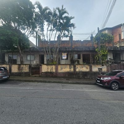 Terreno Comercial/Residencial com 720m², no bairro Jardim Cidade De Florianópolis em São José