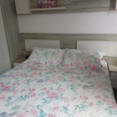 Casa Residencial com 80m², 3 quartos, 1 suíte, 2 garagens, no bairro Serraria em São José