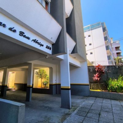 Apartamentos com 72m², 2 quartos, 1 suíte, 1 garagem, no bairro Bom Abrigo em Florianópolis