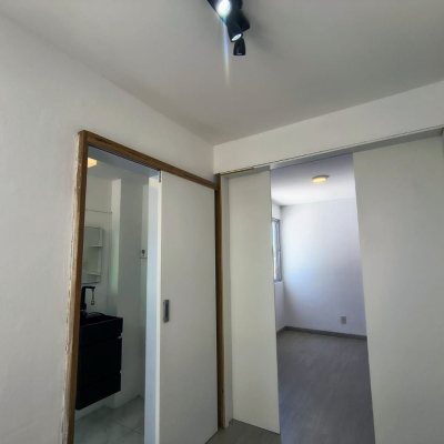 Apartamentos com 72m², 2 quartos, 1 suíte, 1 garagem, no bairro Bom Abrigo em Florianópolis