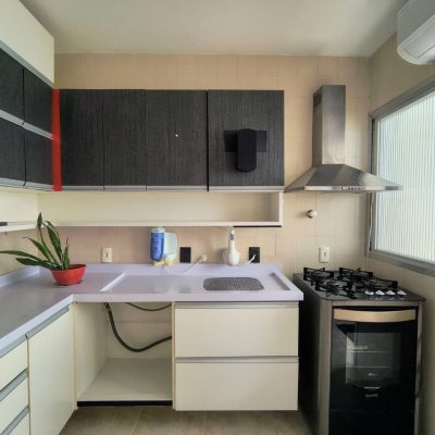 Apartamentos com 72m², 2 quartos, 1 suíte, 1 garagem, no bairro Bom Abrigo em Florianópolis