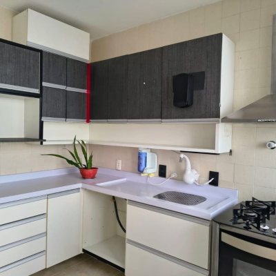 Apartamentos com 72m², 2 quartos, 1 suíte, 1 garagem, no bairro Bom Abrigo em Florianópolis