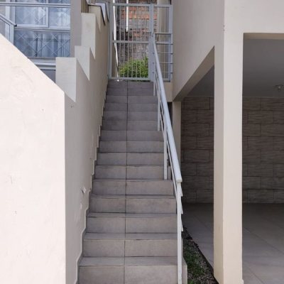 Casa Residencial com 81m², 2 quartos, 2 garagens, no bairro Bela Vista em Palhoça