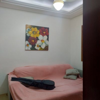 Casa Residencial com 212m², 4 quartos, 1 suíte, 2 garagens, no bairro Vargem Grande em Florianópolis