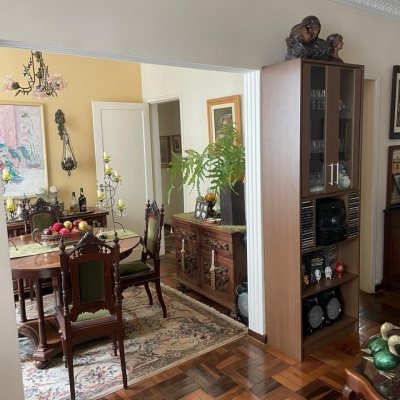 Apartamentos com 101m², 3 quartos, 1 garagem, no bairro Centro em Florianópolis