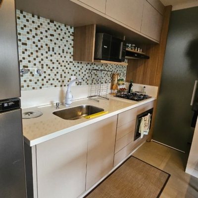 Apartamentos com 82m², 3 quartos, 1 suíte, 1 garagem, no bairro Canasvieiras em Florianópolis