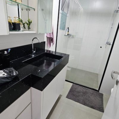 Apartamentos com 82m², 3 quartos, 1 suíte, 1 garagem, no bairro Canasvieiras em Florianópolis