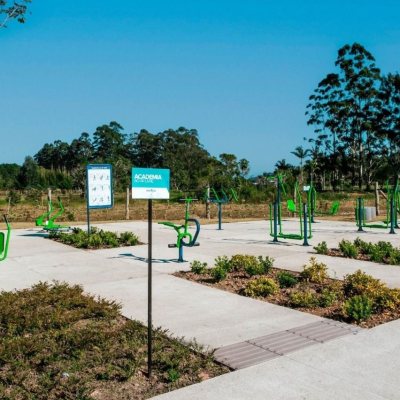 Sobrado Residencial com 81m², 2 quartos, 2 suítes, 1 garagem, no bairro Canasvieiras em Florianópolis