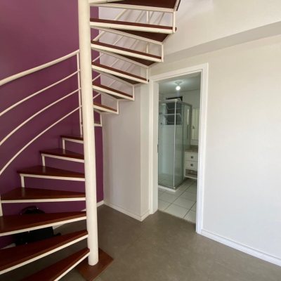 Apartamentos com 95m², 1 quarto, 1 suíte, 2 garagens, no bairro Barreiros em São José