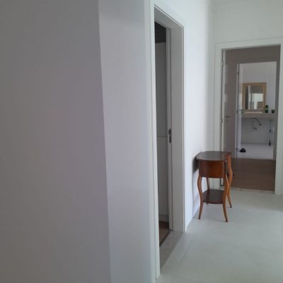 Casa em Condomínio com 288m², 4 quartos, 4 suítes, 4 garagens, no bairro Cachoeira Do Bom Jesus em Florianópolis